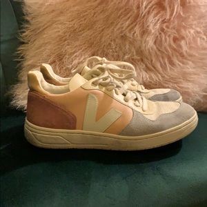 Veja sneakers